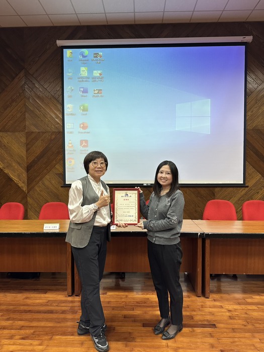 114-11-22 校友分享會合照圖片