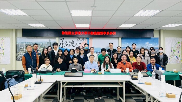 114-11-30 校外參訪圖片