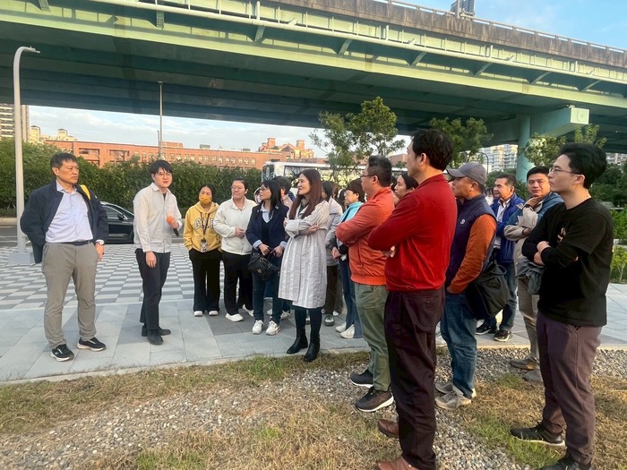 114-11-30 校外參訪圖片